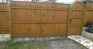Купить распашные ворота деревянные Гусь-Хрустальный, цена от 2735 руб.